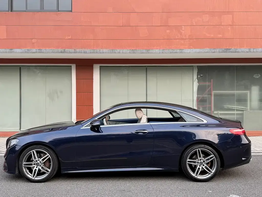Mercedes-Benz E-Class (Import) — фото 10