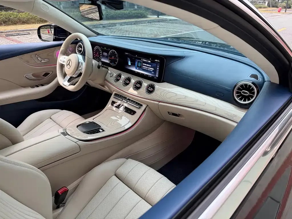 Mercedes-Benz E-Class (Import) — фото 2