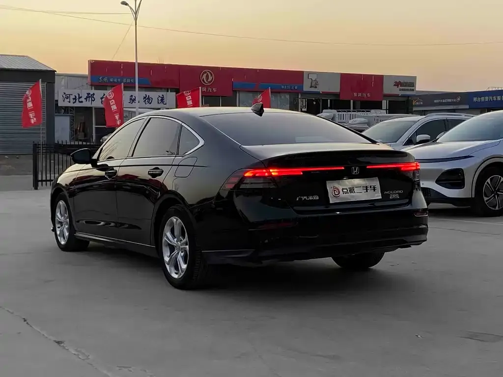 Honda Accord 2023 из CN, фото 8
