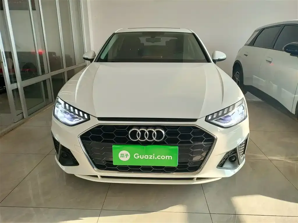 Audi A4L 2021 из CN, фото 7