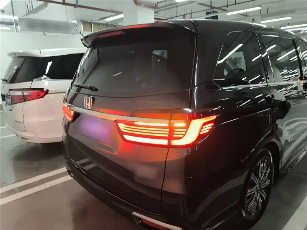 Honda Odyssey 2023 из CN, фото 7