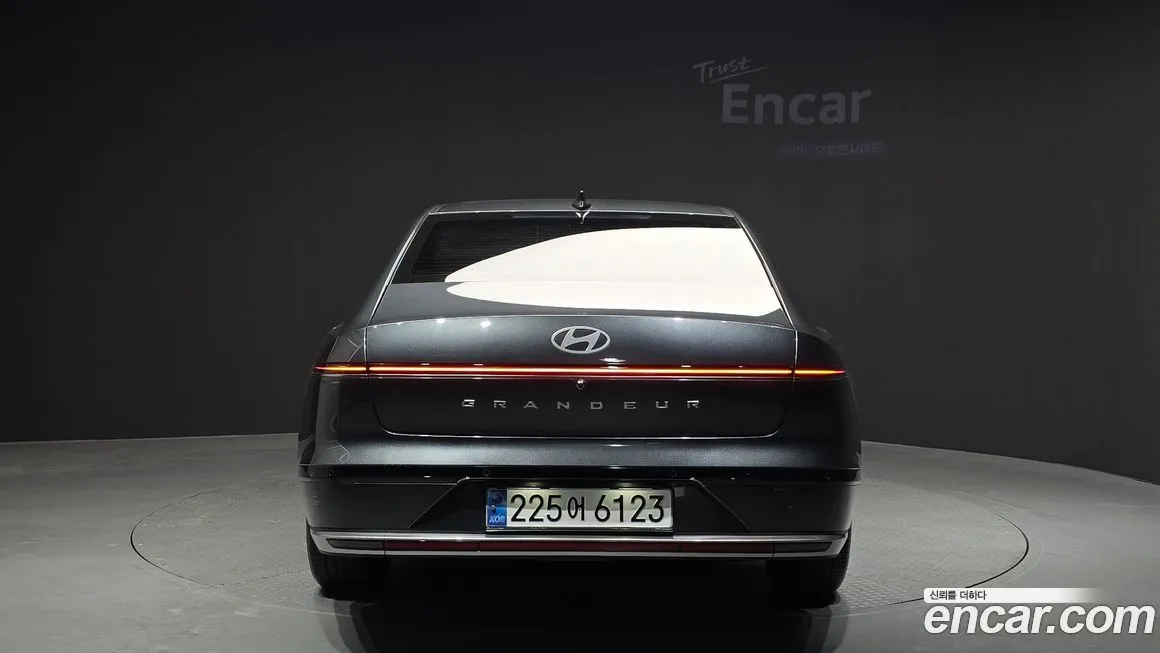 Hyundai Grandeur — фото 10