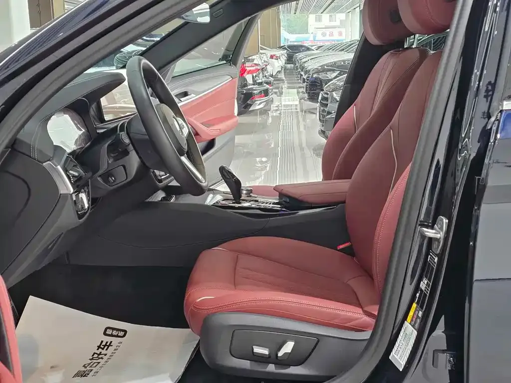 BMW 5 Series New Energy — фото 3