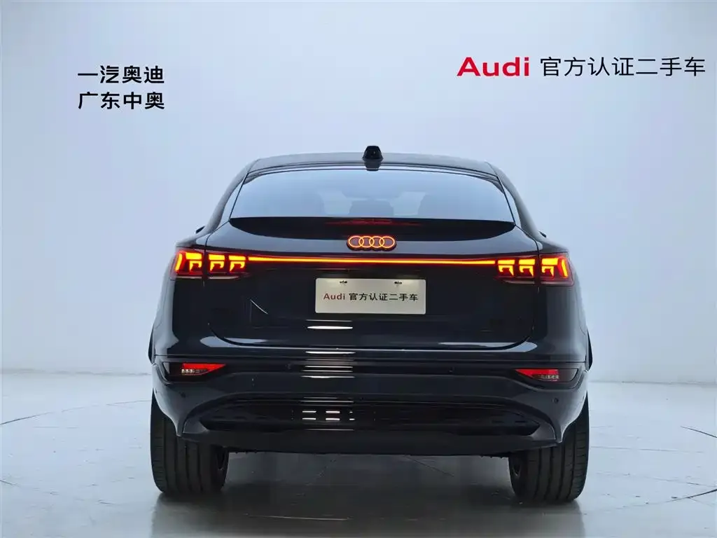 Audi Q6L Sportback e-tron 2025 из CN, фото 2