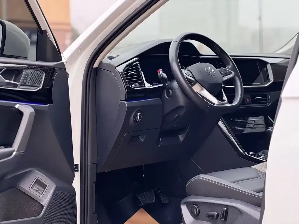Volkswagen GTE PHEV 2021 из CN, фото 8