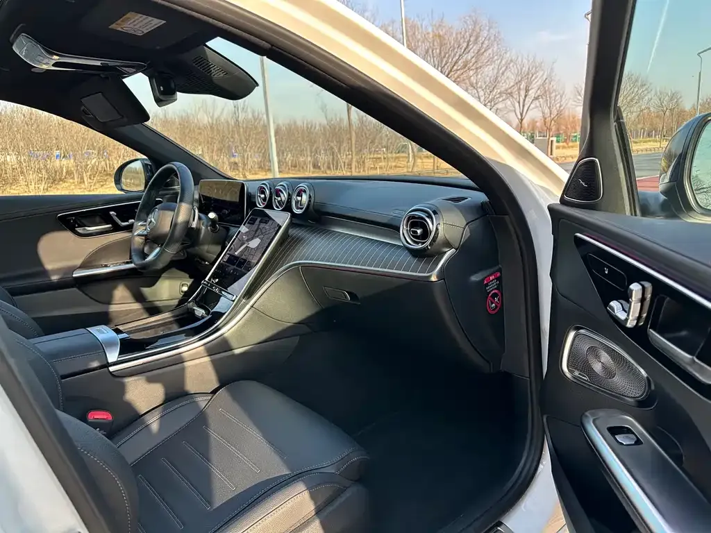 Mercedes-Benz C-Class 2024 из CN, фото 4