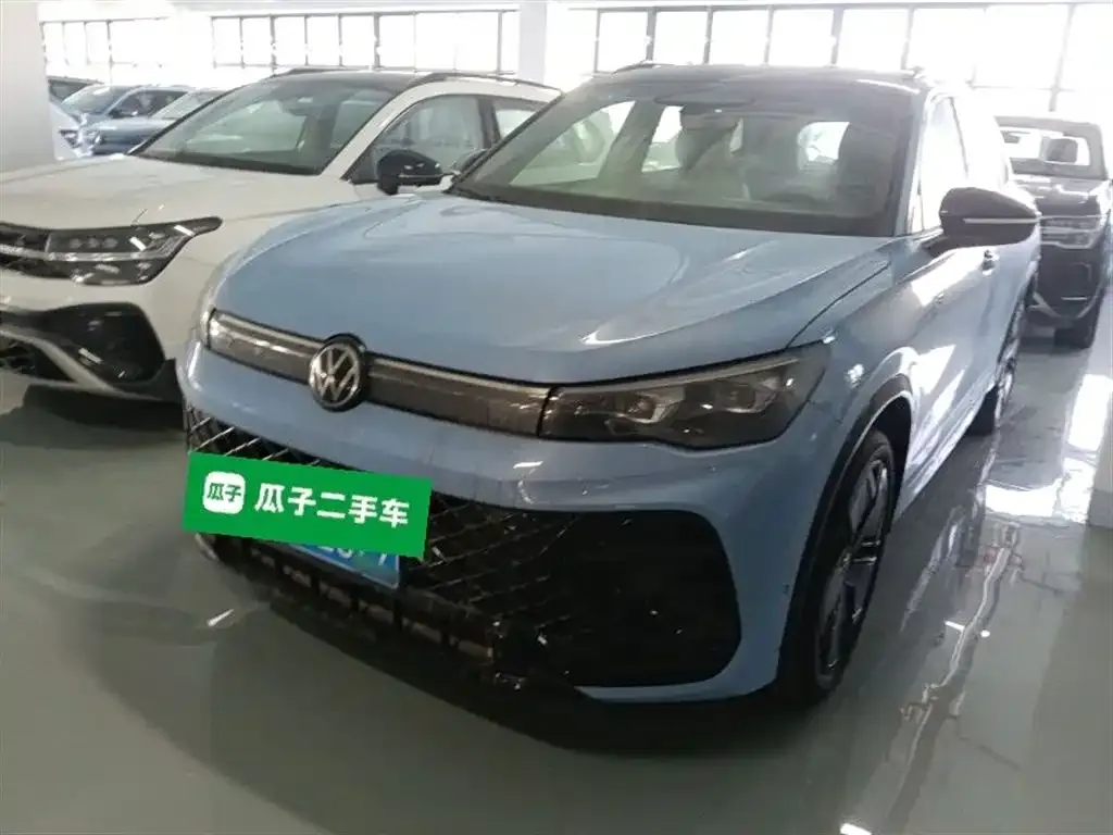 Volkswagen Tiguan L 2024 из CN, фото 3