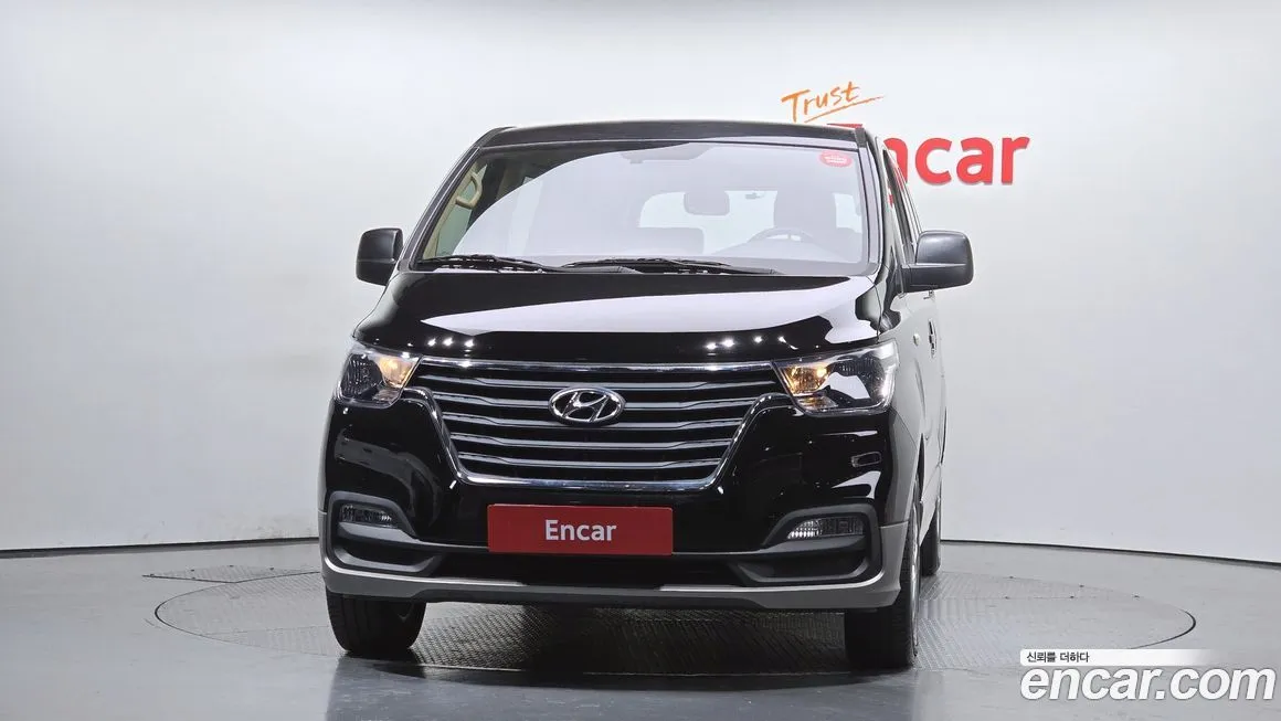Hyundai Starex 2021 из KR, фото 2