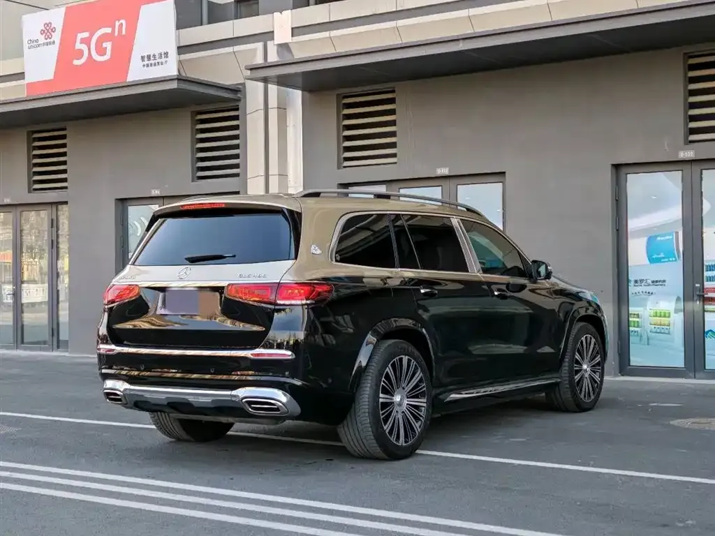 Mercedes-Benz GLS — фото 7