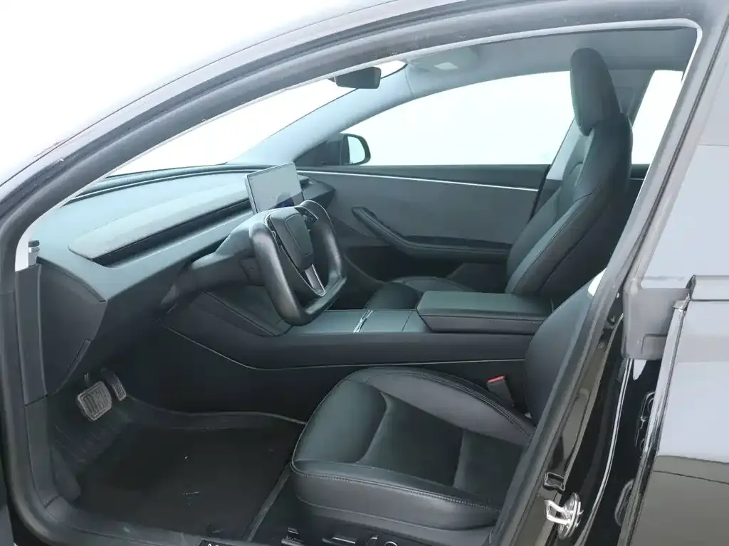 Tesla Model 3 2024 из CN, фото 10