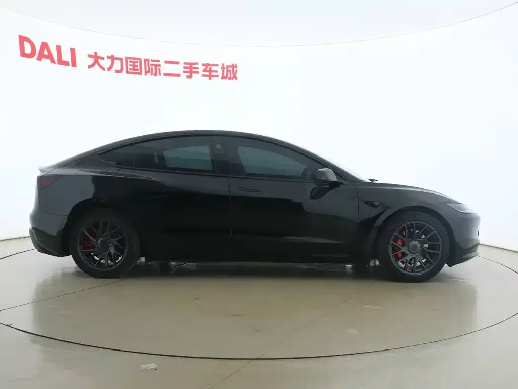 Tesla Model 3 2024 из CN, фото 3