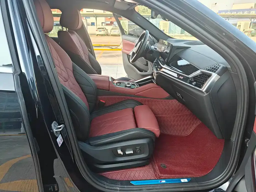 BMW X6 2024 из CN, фото 4