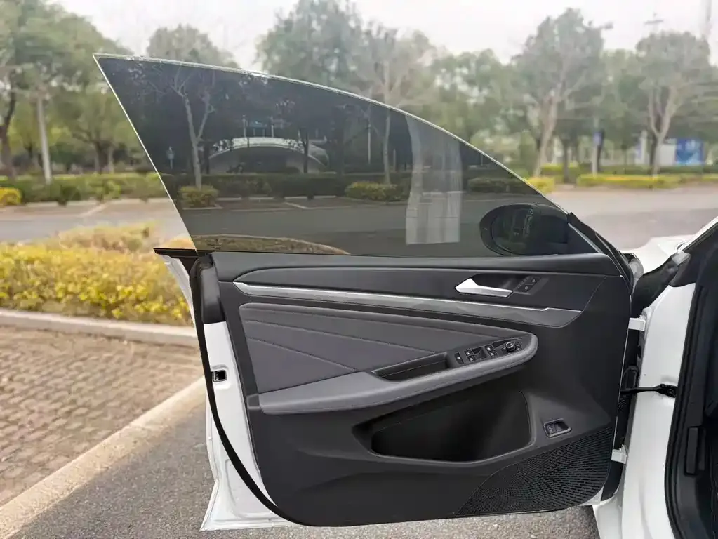 Volkswagen Lamando 2025 из CN, фото 5