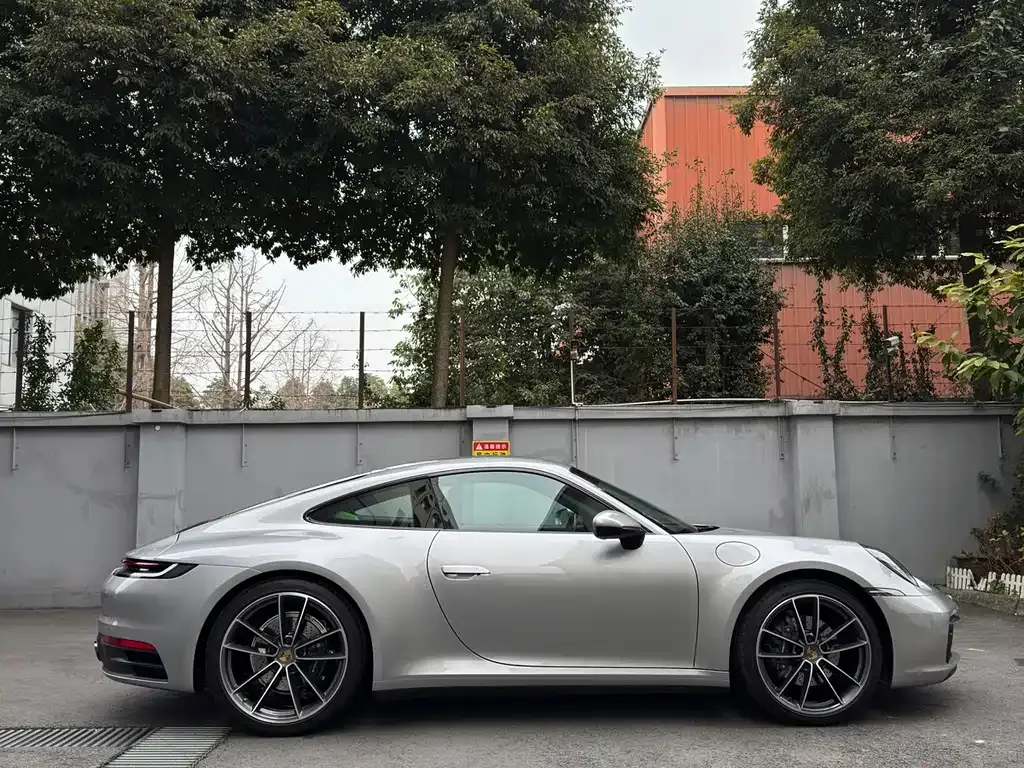 Porsche 911 — фото 10