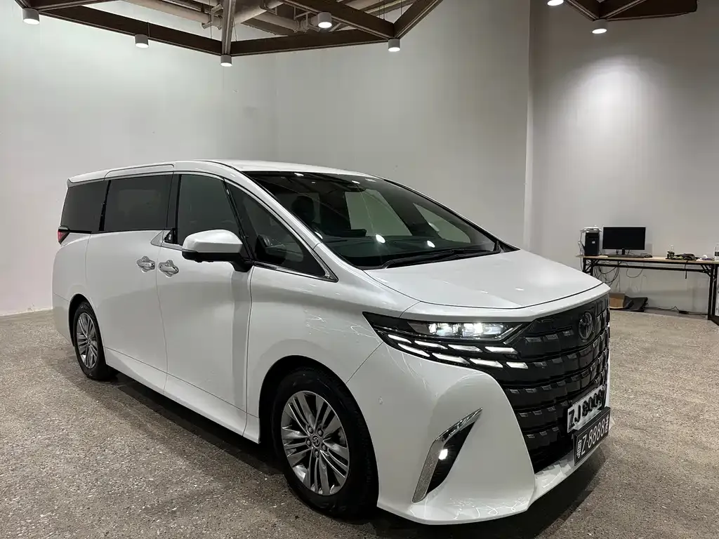 Toyota Alphard 2025 из CN, фото 1