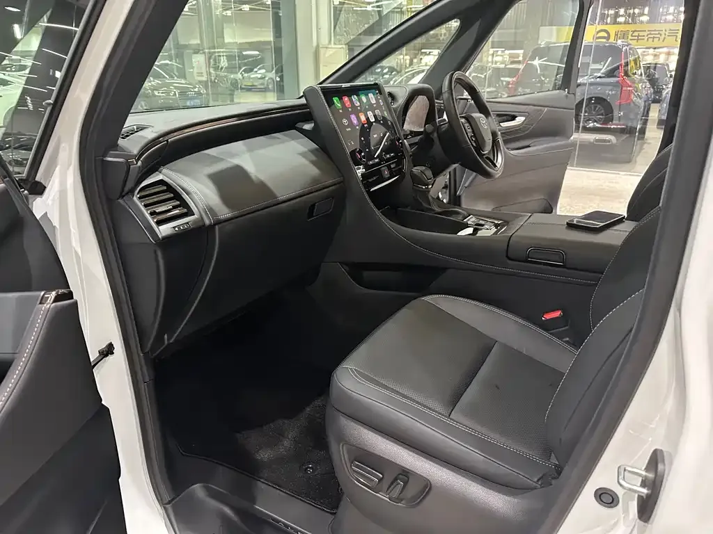Toyota Alphard 2025 из CN, фото 3