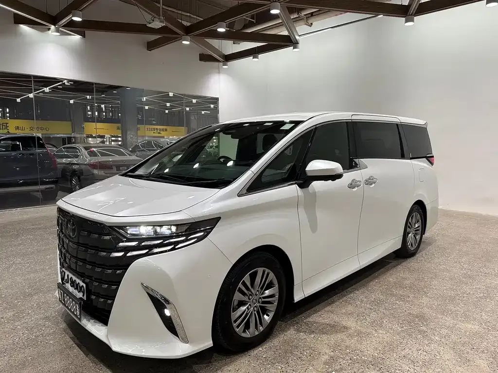 Toyota Alphard 2025 из CN, фото 9