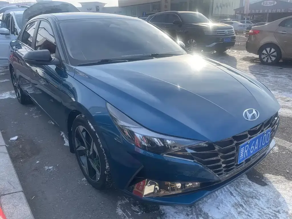 Hyundai Elantra 2023 из CN, фото 5
