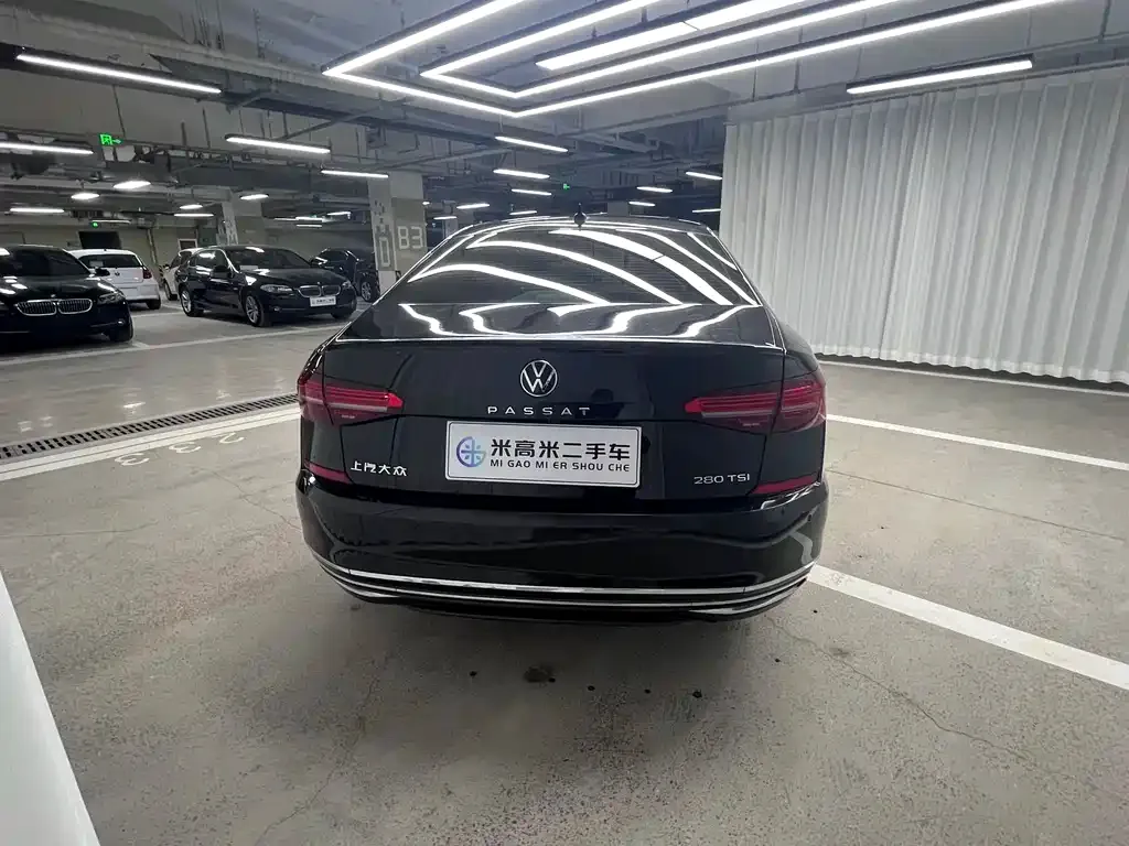 Volkswagen Passat — фото 5