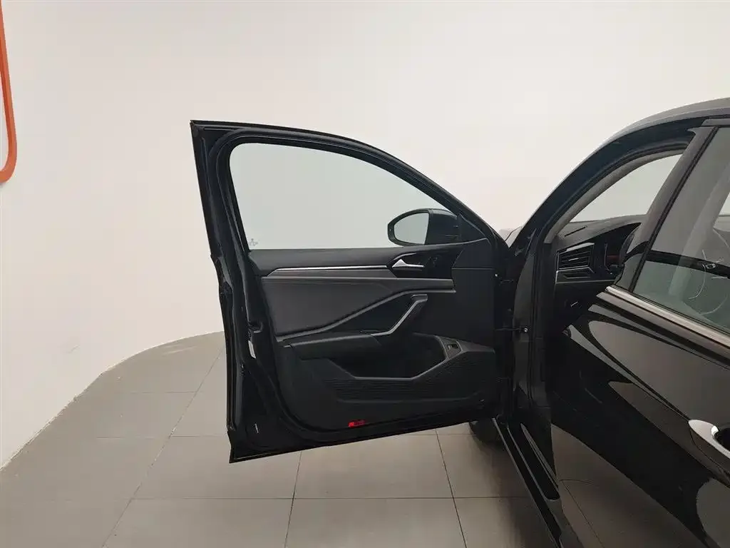 Volkswagen Sagitar 2021 из CN, фото 6