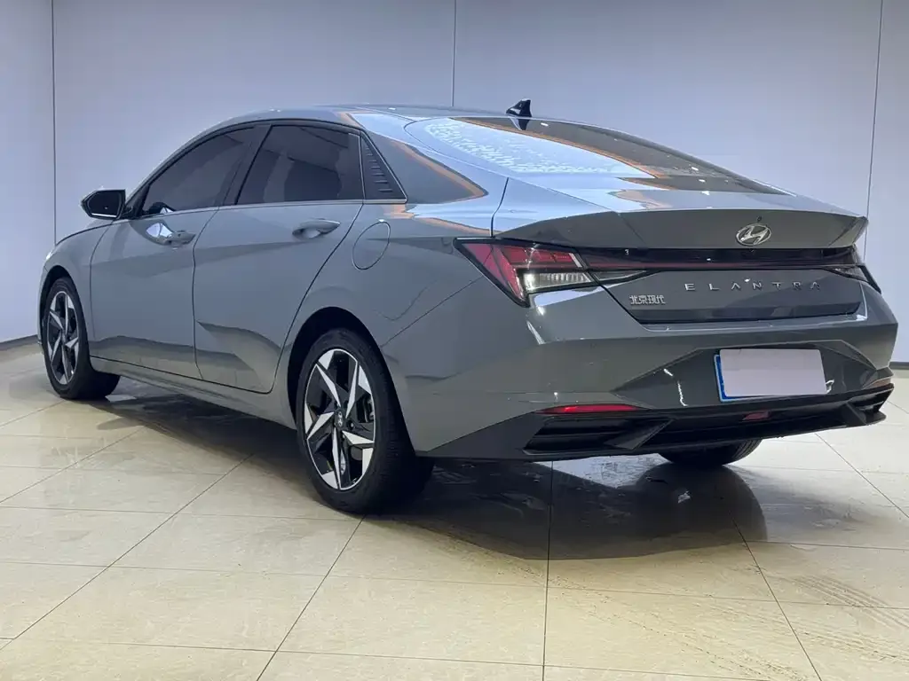 Hyundai Elantra 2022 из CN, фото 7