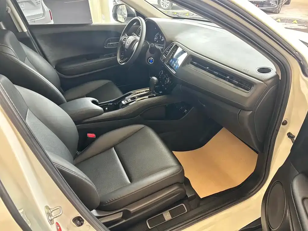 Honda Vezel 2022 из CN, фото 3