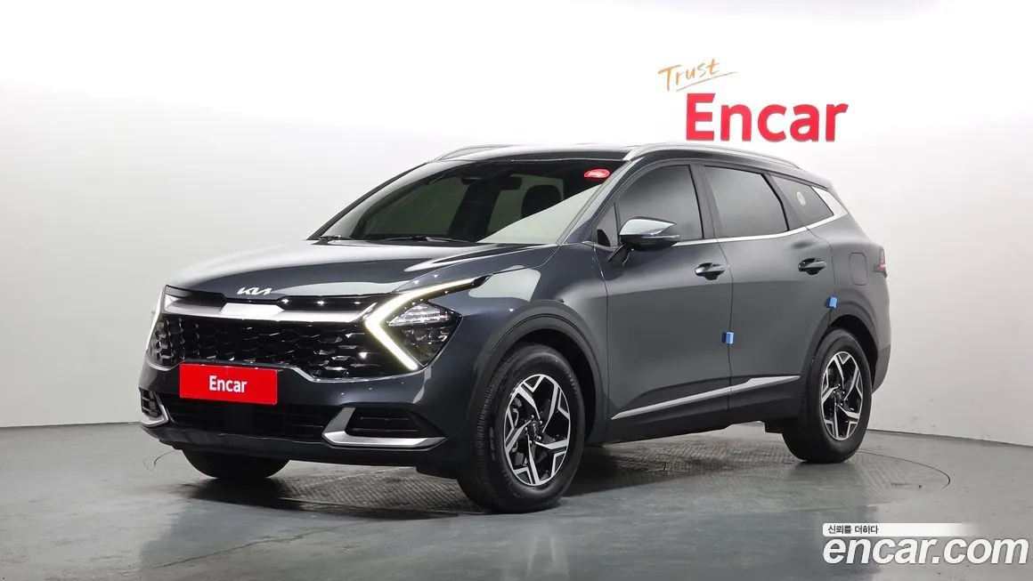 Kia Sportage — фото 1