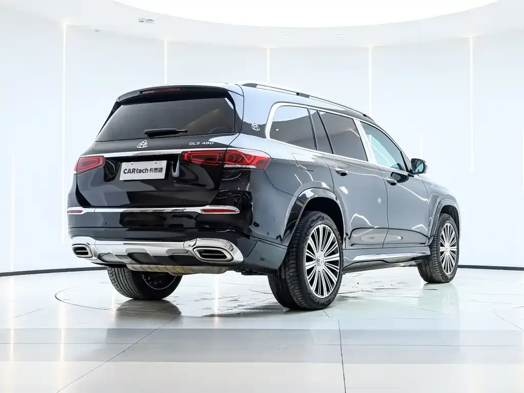 Mercedes-Benz GLS — фото 8