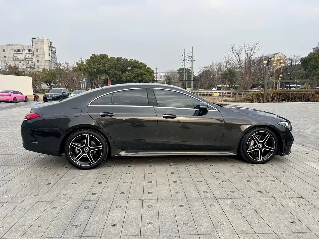 Mercedes-Benz CLS — фото 7