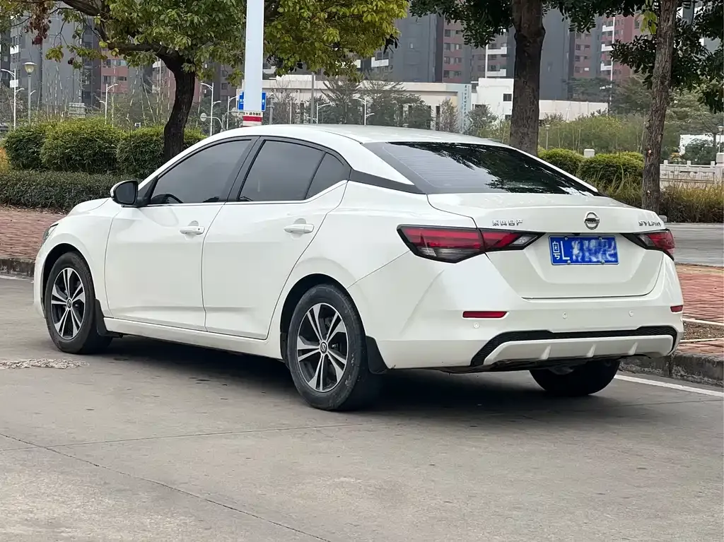 Nissan Sylphy 2022 из CN, фото 7