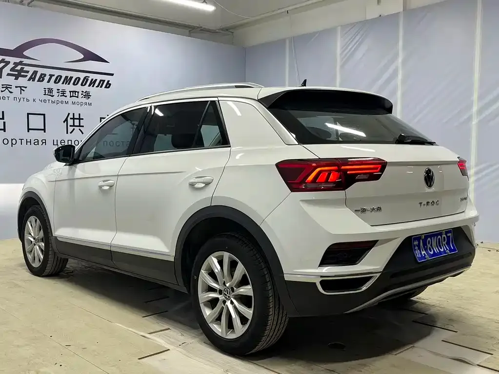 Volkswagen T-Roc — фото 3