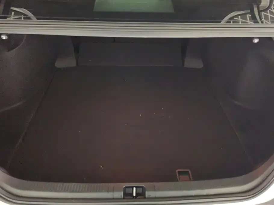 Toyota Camry 2023 из CN, фото 3