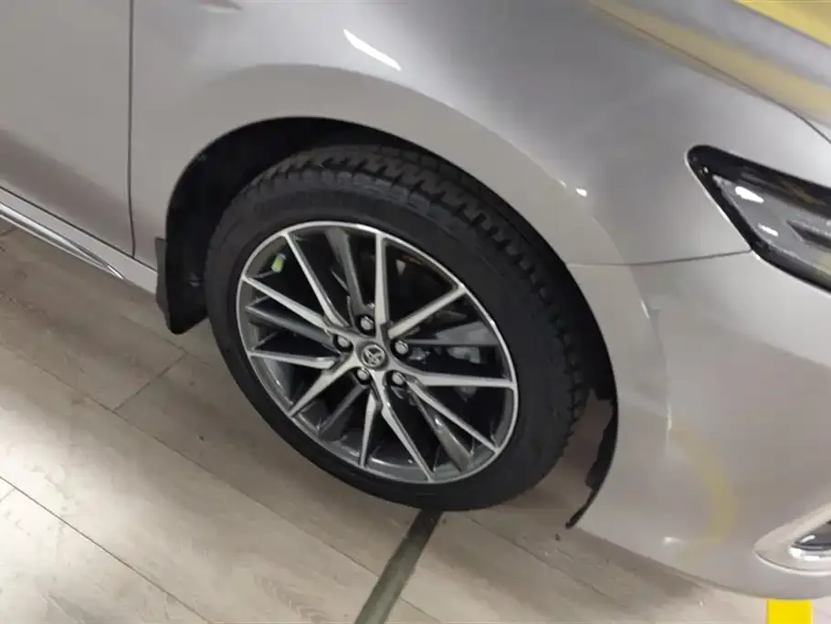 Toyota Camry 2023 из CN, фото 7
