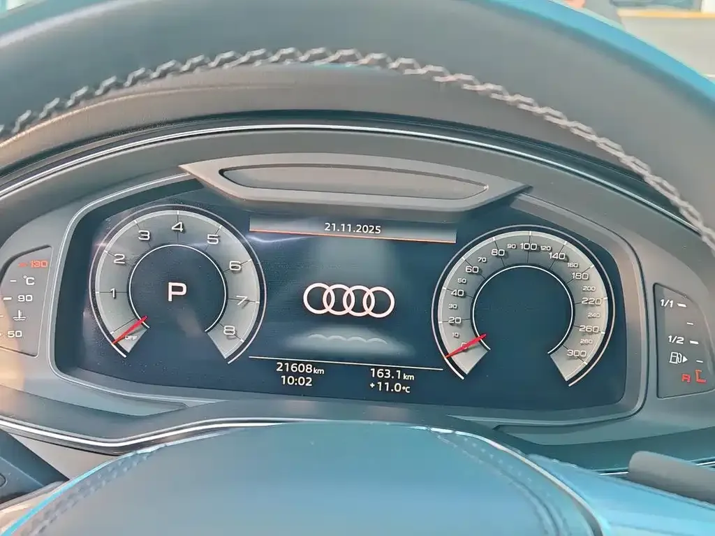 Audi A6L — фото 2