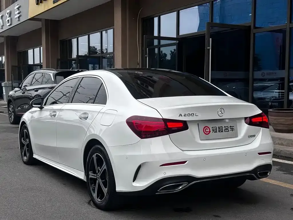 Mercedes-Benz A-Class — фото 6