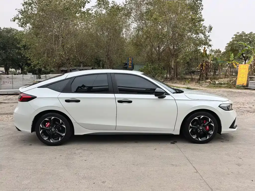Honda Civic — фото 9