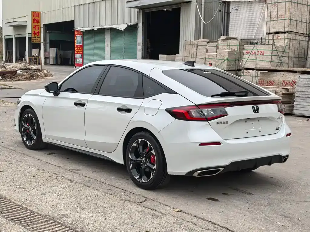 Honda Civic — фото 6