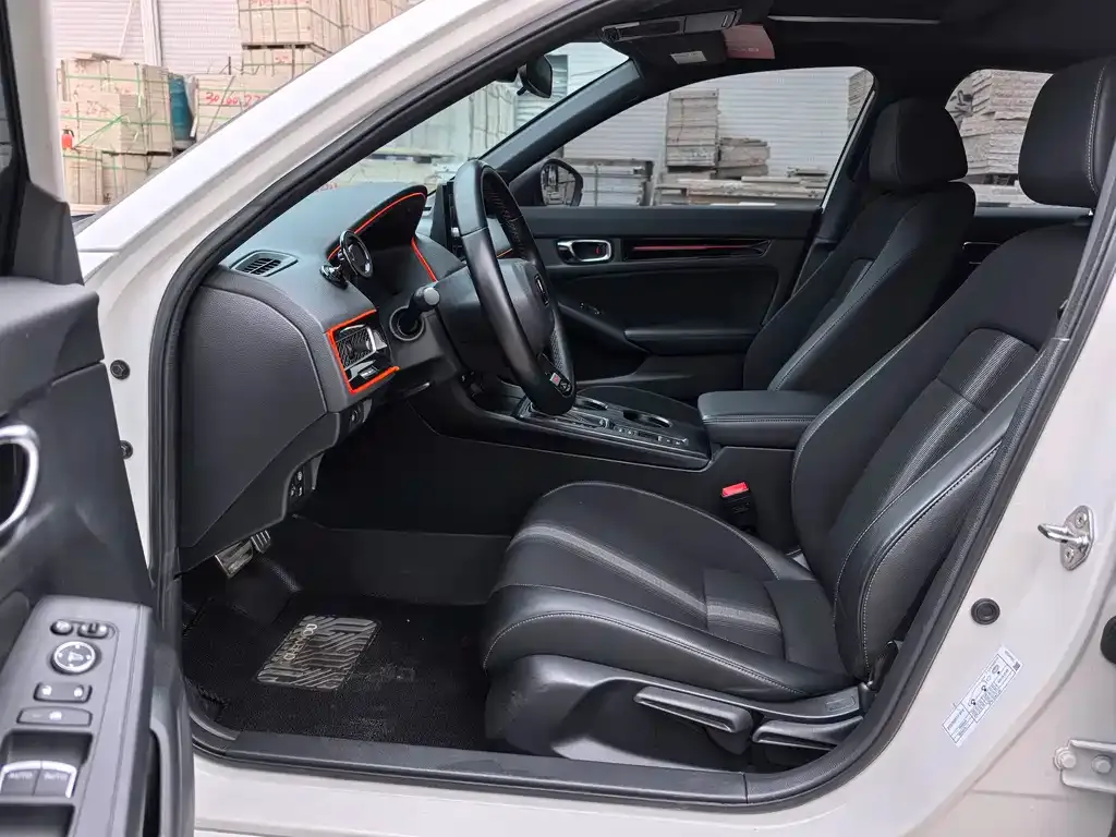 Honda Civic — фото 4