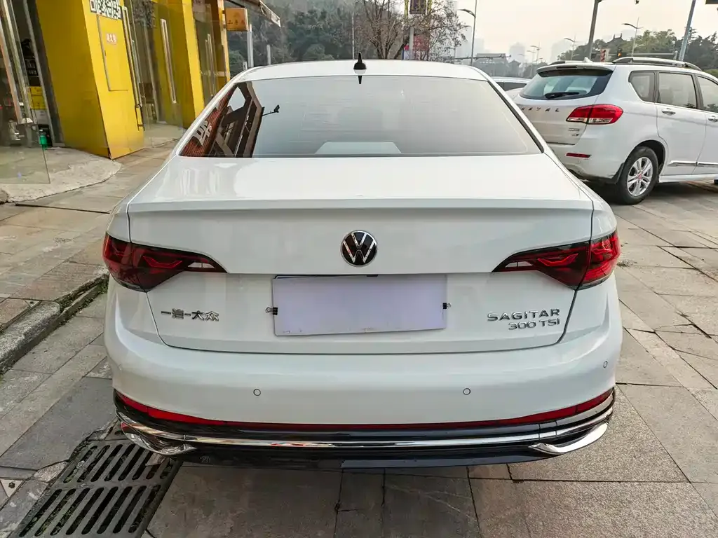 Volkswagen Sagitar 2023 из CN, фото 3