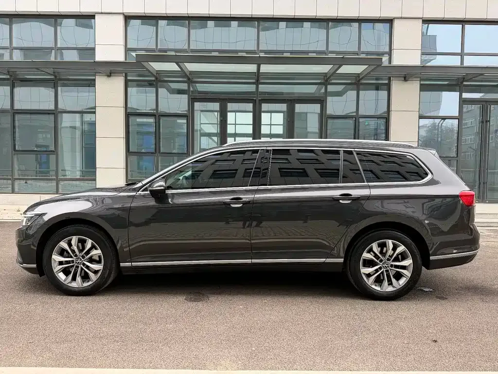 Volkswagen Viloran 2021 из CN, фото 8