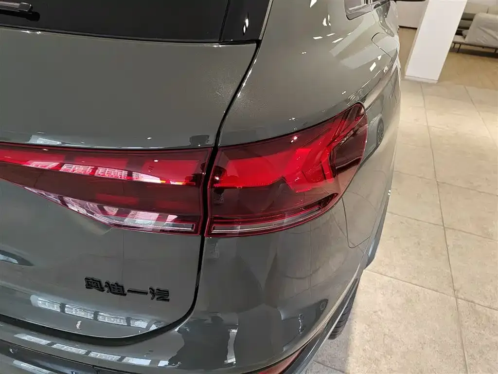 Audi Q6L e-tron 2025 из CN, фото 7