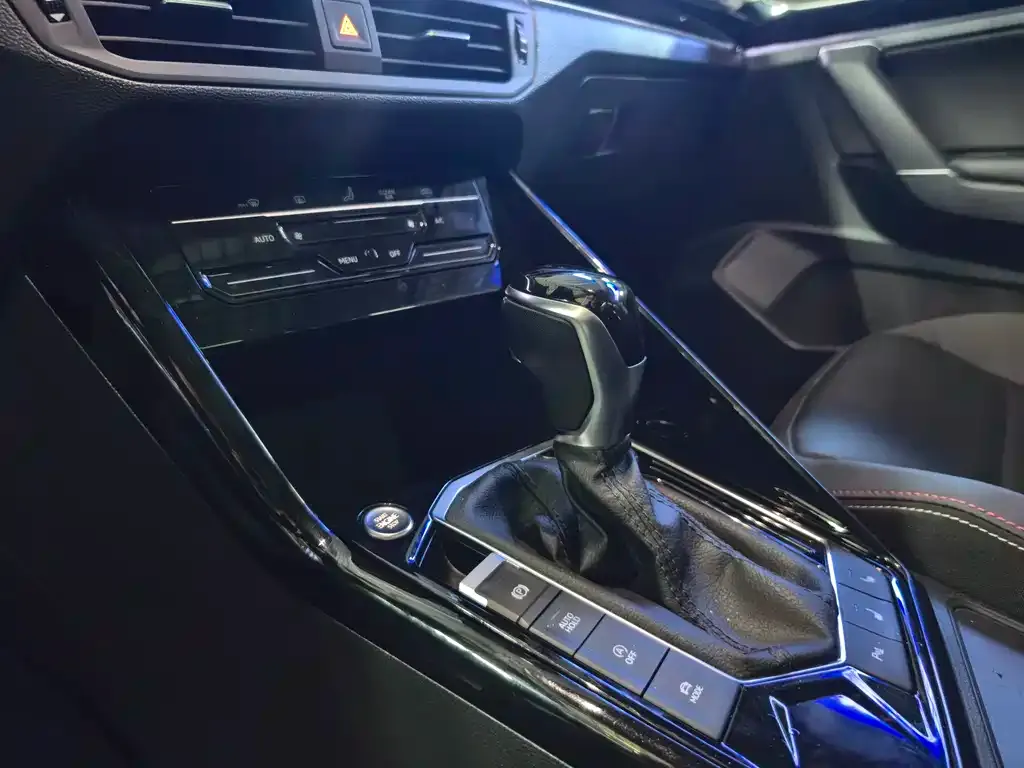 Volkswagen Tayron 2022 из CN, фото 9