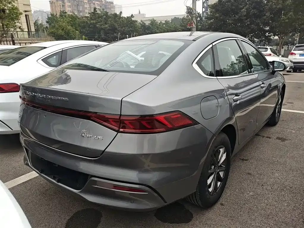 BYD Qin PLUS — фото 9