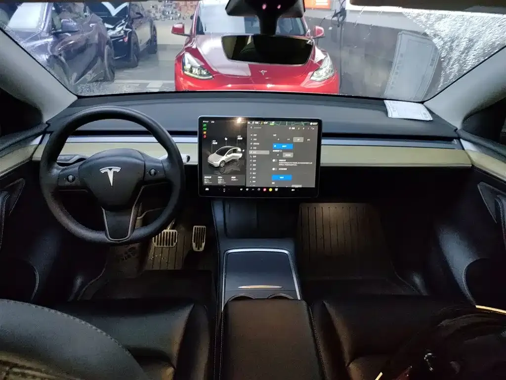 Tesla Model Y 2023 из CN, фото 4