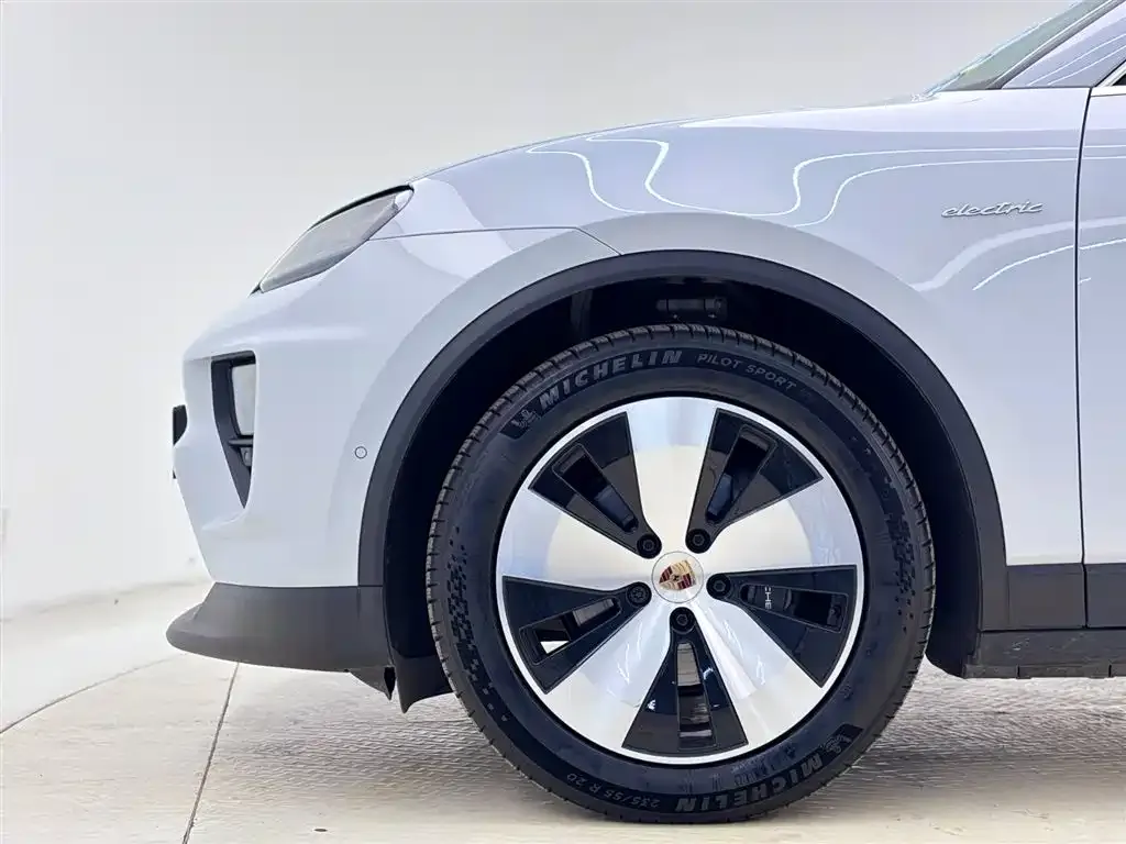 Porsche Macan EV 2024 из CN, фото 7