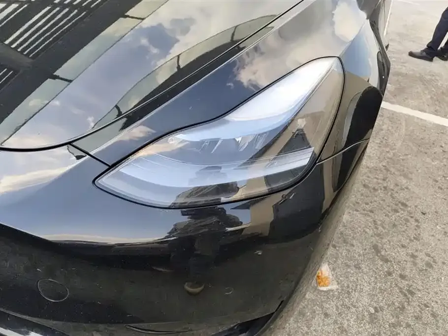 Tesla Model Y 2023 из CN, фото 7