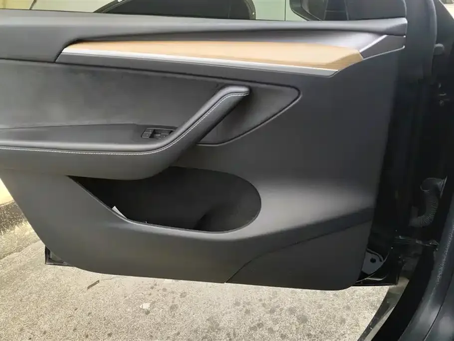 Tesla Model Y 2023 из CN, фото 6