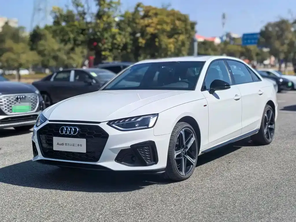 Audi A4L 2024 из CN, фото 1