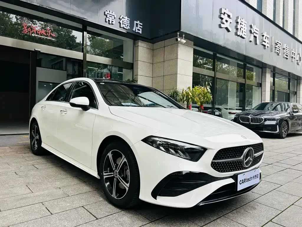 Mercedes-Benz A-Class — фото 6