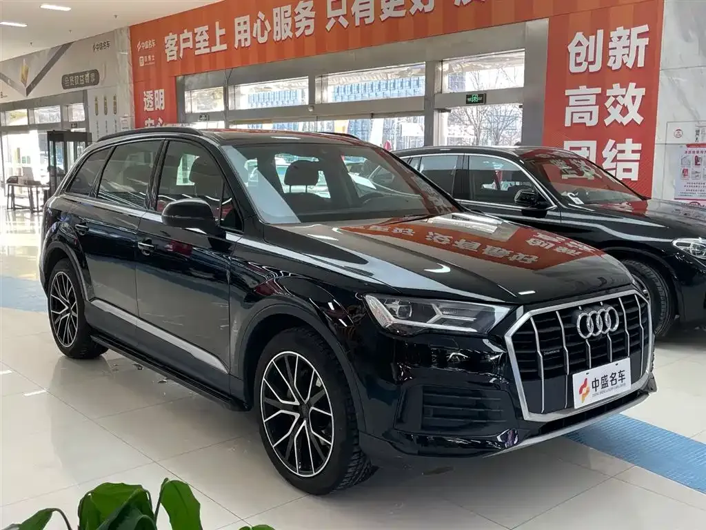 Audi Q7 2022 из CN, фото 10
